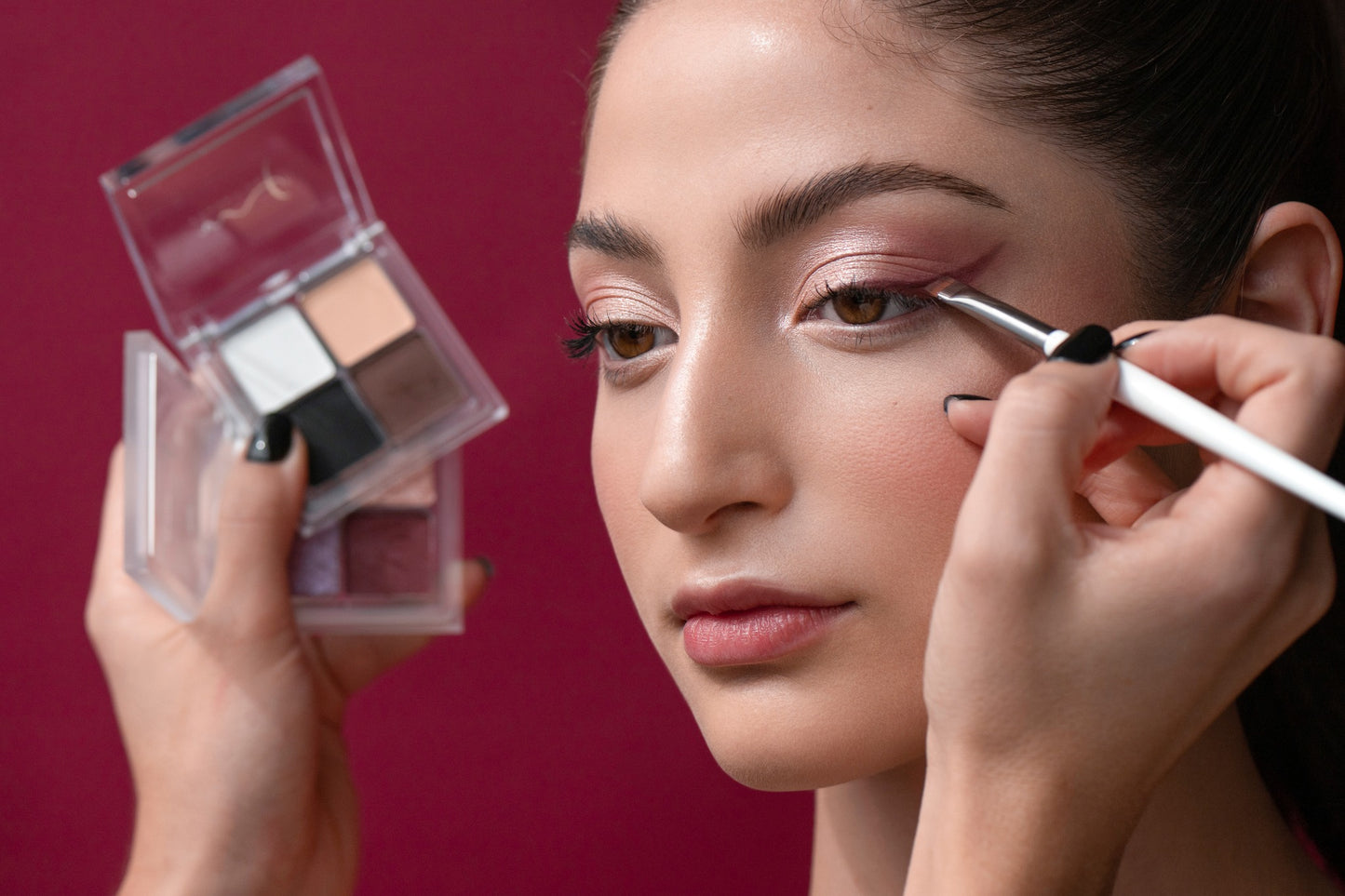 4 GLAM LOOK EYESHADOW PALETTE FASHION VICTIM - MARIFER COSMETICS