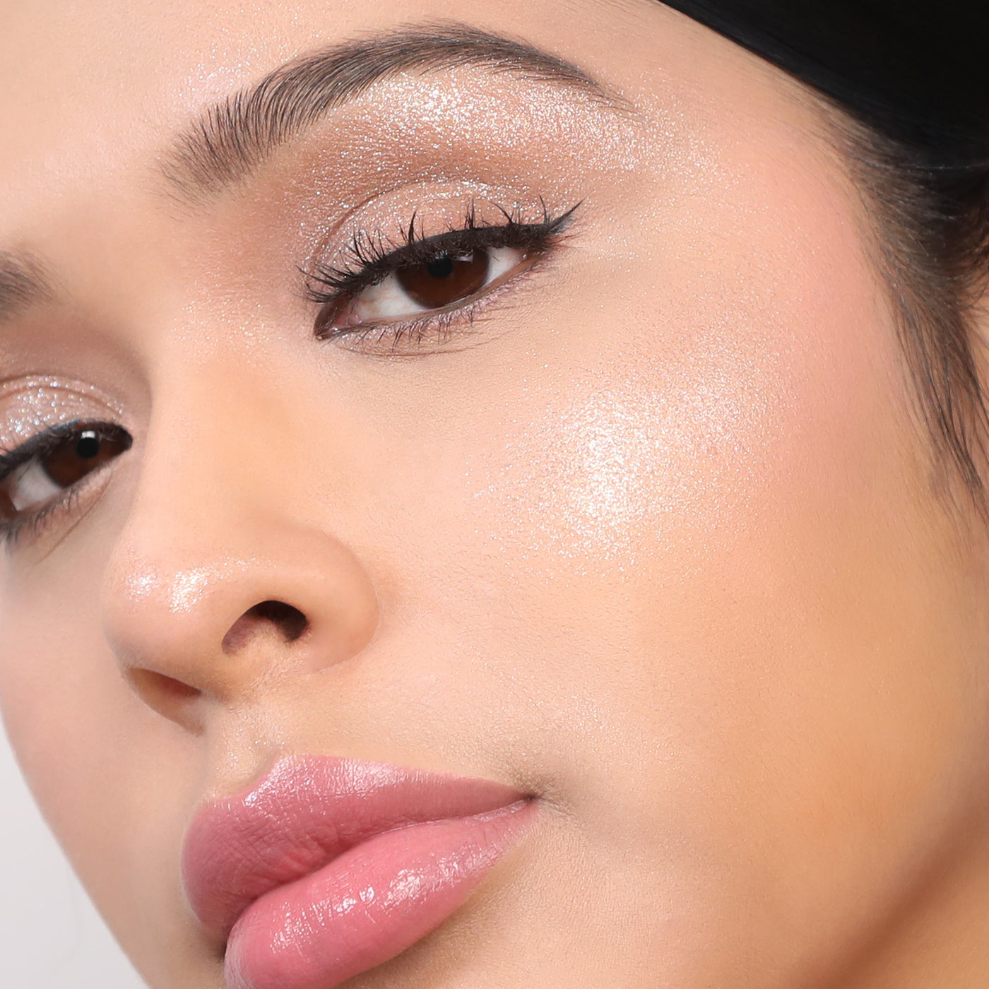 DREAMLIGHT HIGHLIGHTER BALM IT'S GLAM - MOIRA