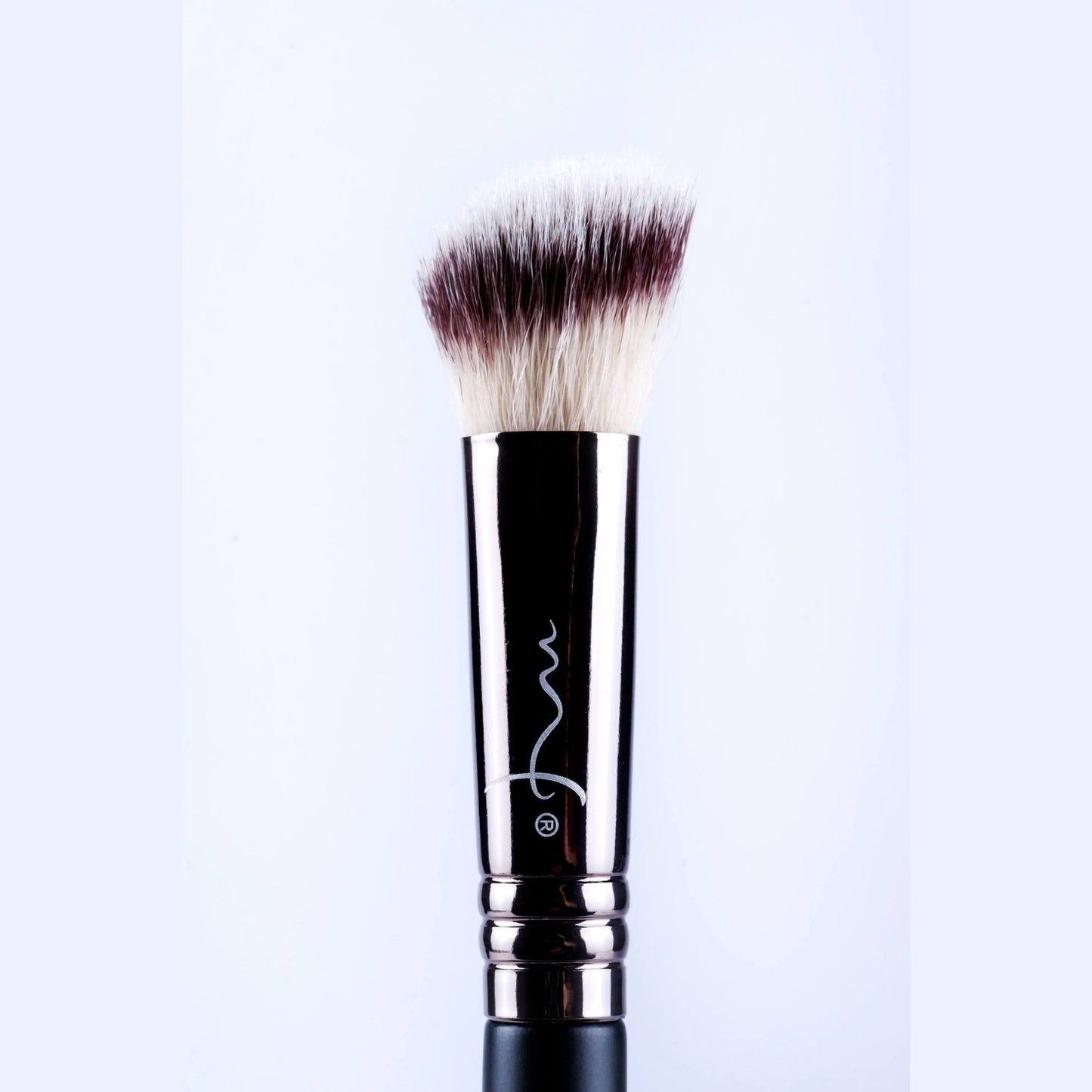 BROCHA ANGULAR PARA SOMBRAS Y CREMAS 1224 - MARIFER COSMETICS