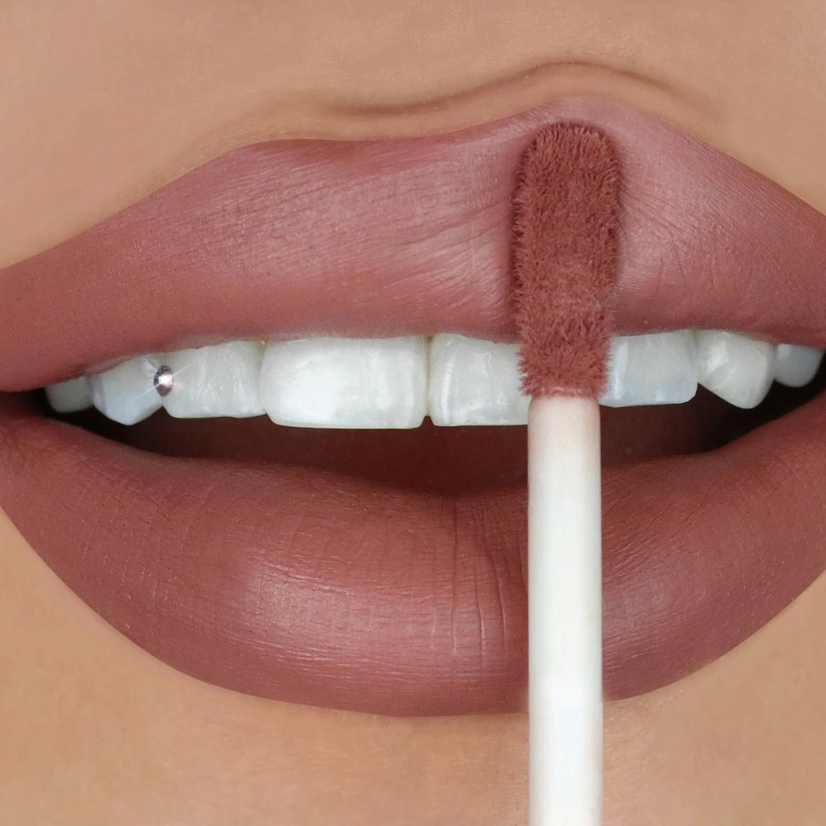 LIP PAINT VELVET STAY LIMITED LABIAL LIQUIDO - BEAUTY CREATIONS