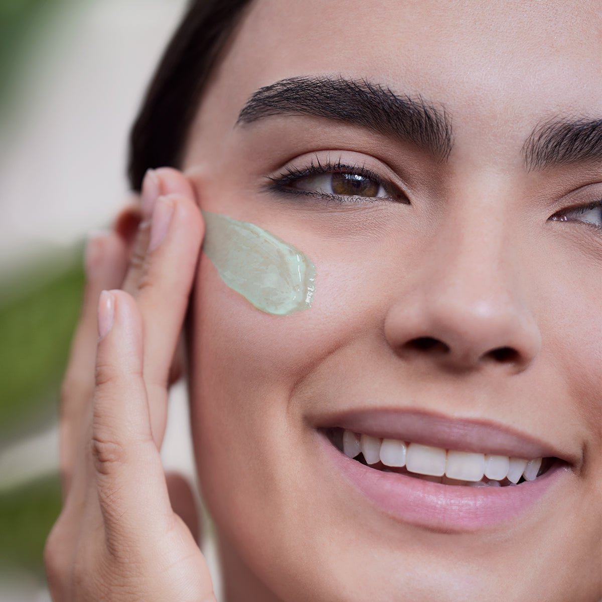 FLAWLESS STAY GRIP PRIMER - BEAUTY CREATIONS