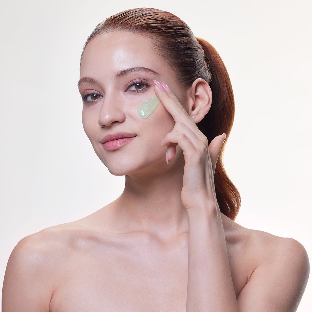 FLAWLESS STAY GRIP PRIMER - BEAUTY CREATIONS