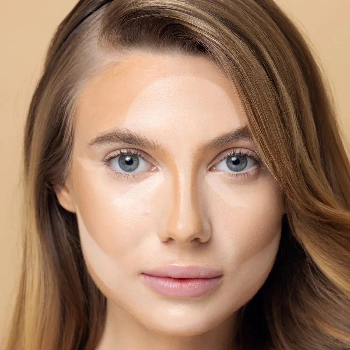 SNATCHURAL CONTORNO E ILUMINADOR EN CREMA BEAUTY CREATIONS