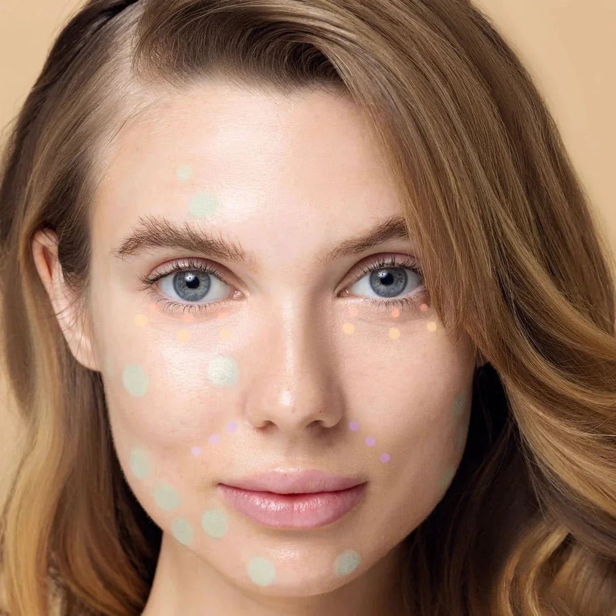 SNATCHURAL CONTORNO E ILUMINADOR EN CREMA BEAUTY CREATIONS