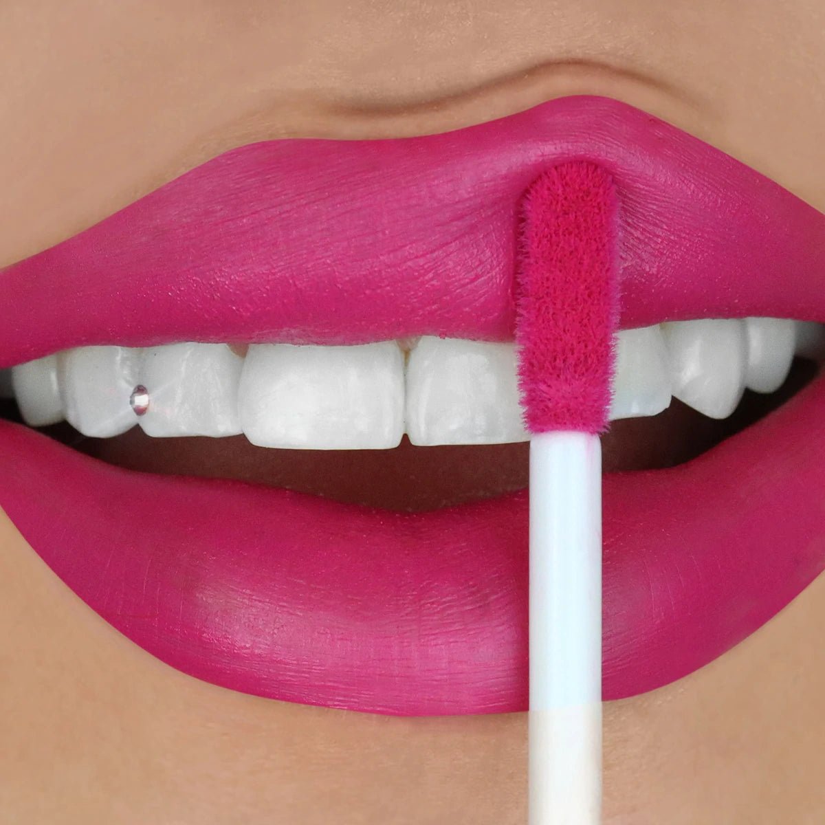 LIP PAINT VELVET STAY PINK POISE LABIAL LIQUIDO - BEAUTY CREATIONS